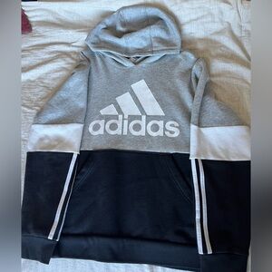 LONG SLEEVE ADIDAS PULLOVER HOODIE